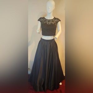 Dave and Johnny 2-piece Black Prom Dress Size 3/4